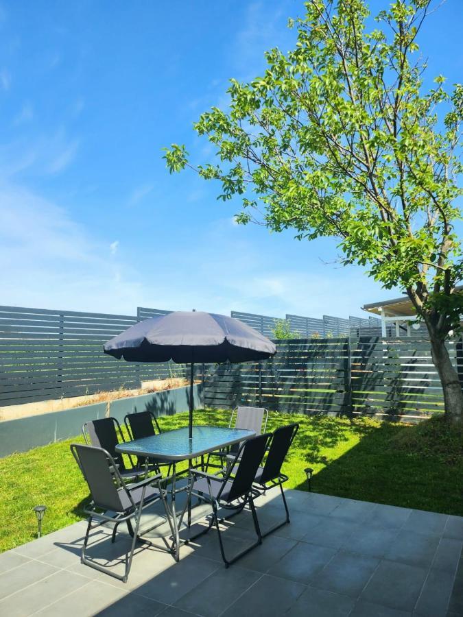 Adm Cozy Home - Entire Private House&Garden Tunari  Exterior photo